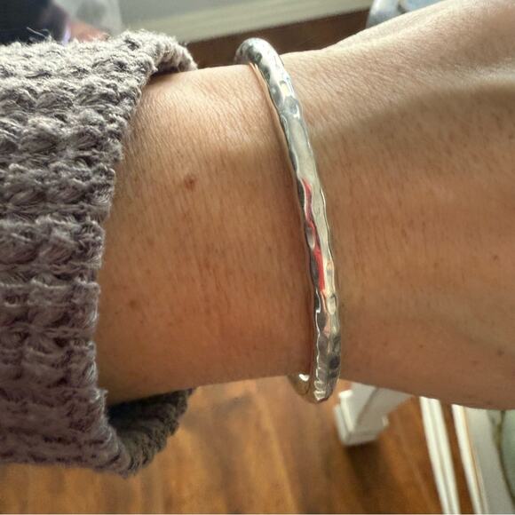 Silpada Hammered 5mm Silver Bangle Bracelet - Picture 2 of 11